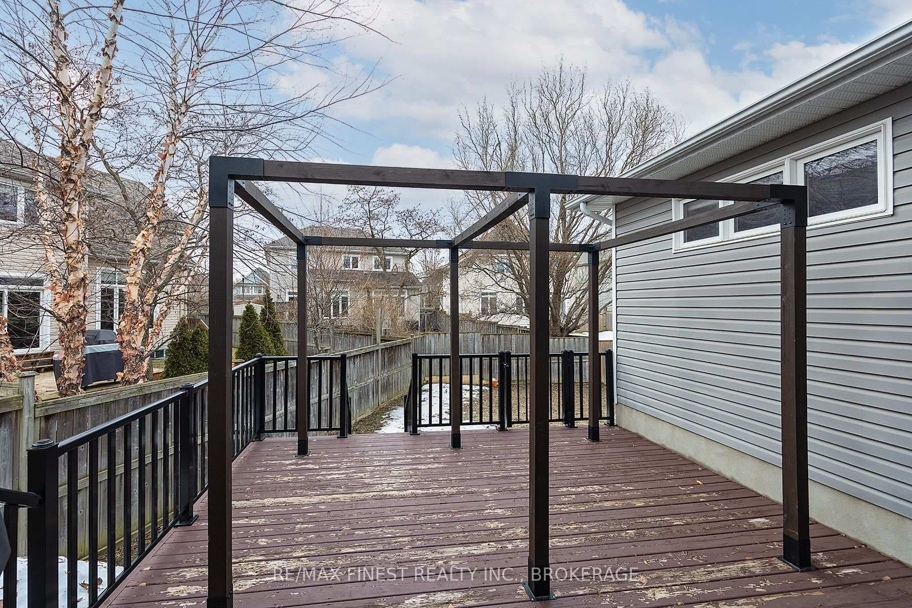 513 McCallum Street photo 44