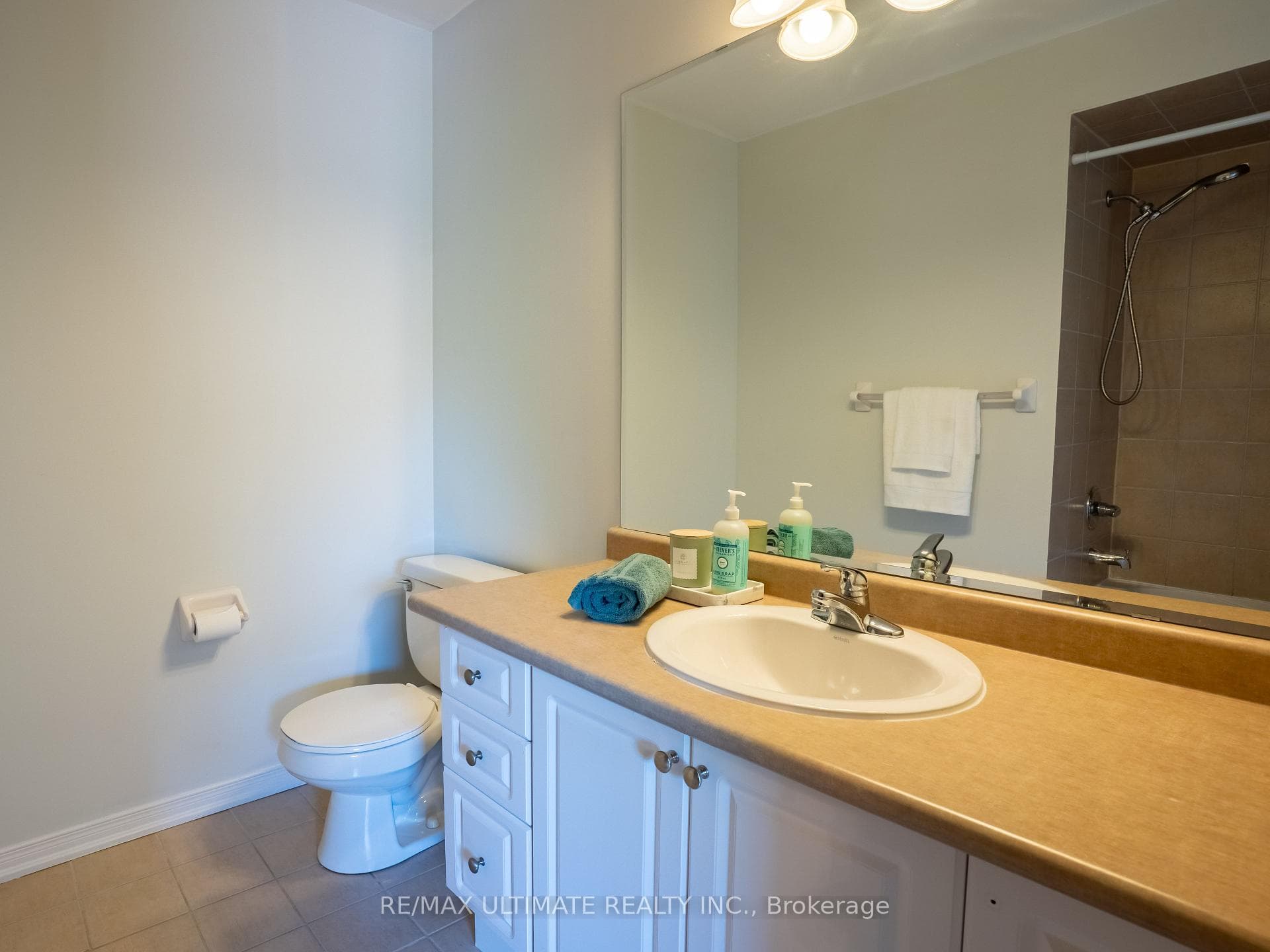 43 Shelbourne Drive photo 25