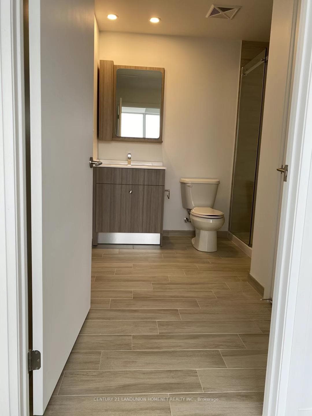 75 Canterbury Place Unit 1002 photo 5