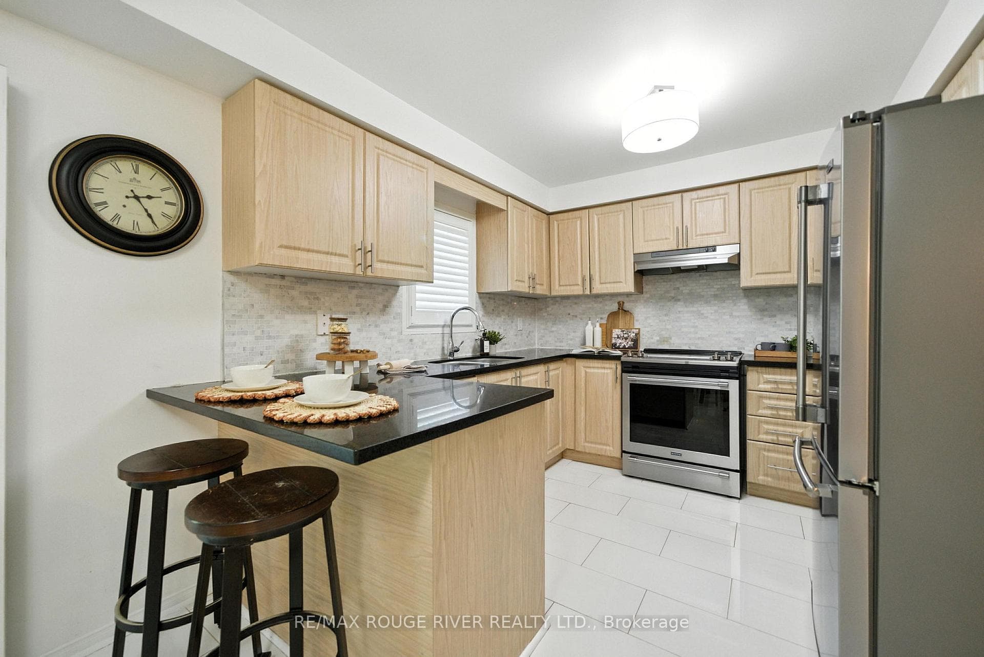 139 Tremount Street photo 15