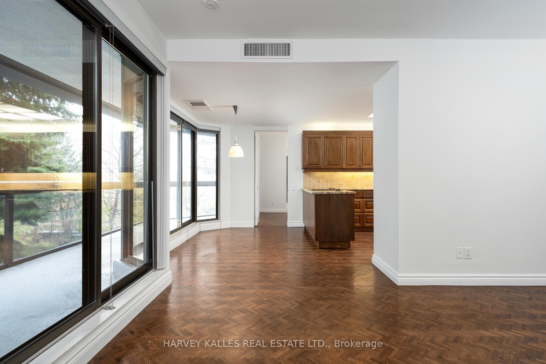 70 Rosehill Avenue Unit 204 photo 11