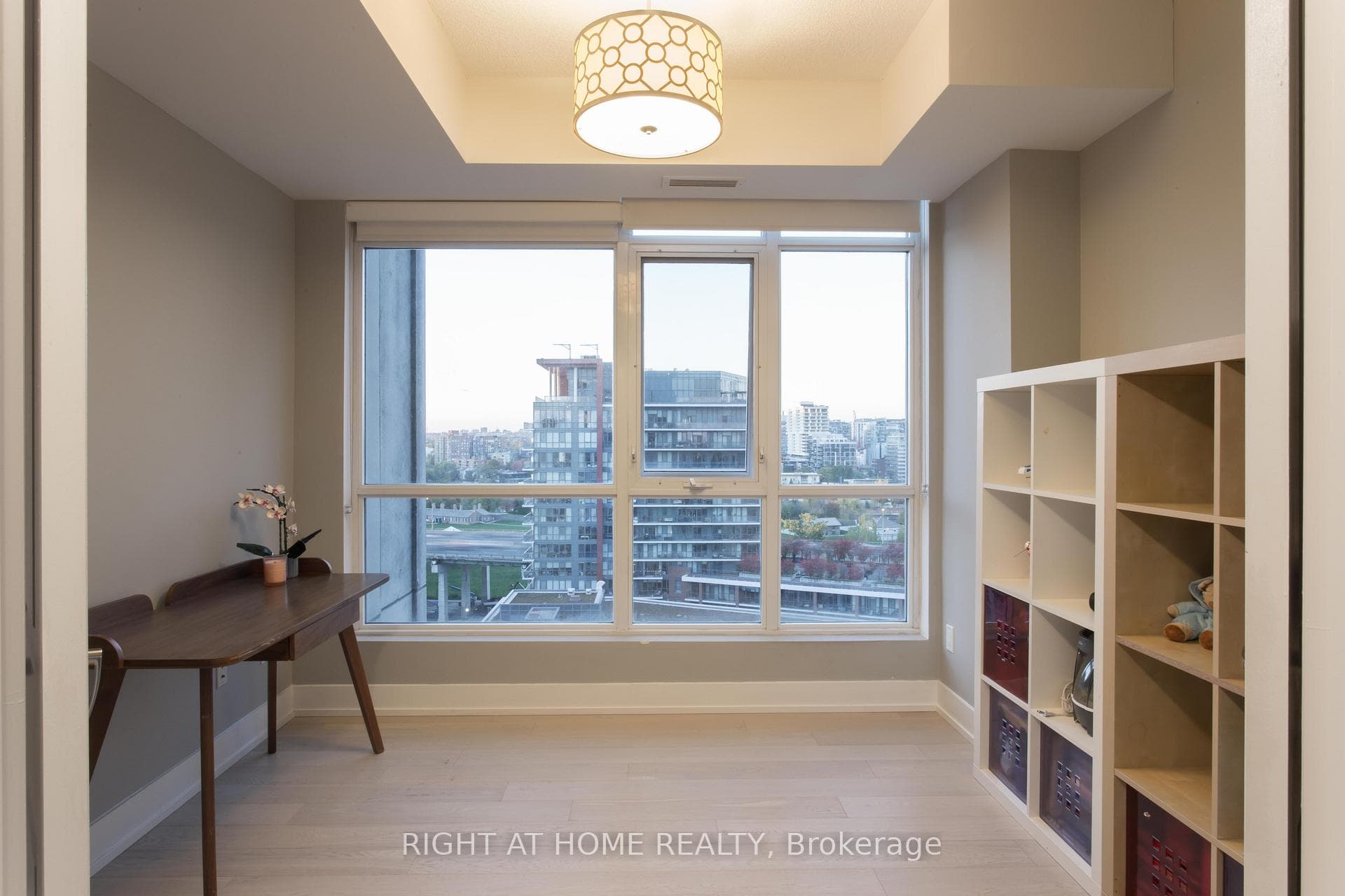 21 Grand Magazine Street Unit 1508 photo 10