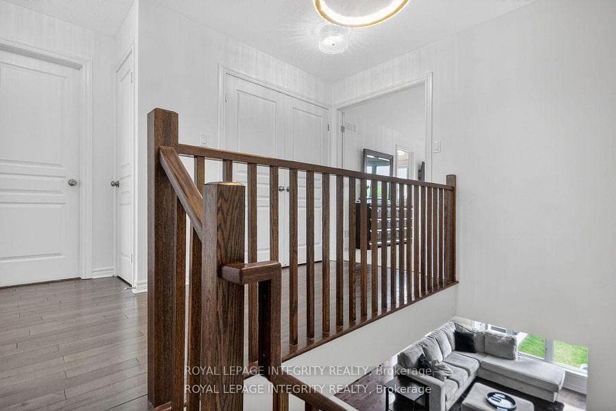 345 Cooks Mill Crescent photo 25