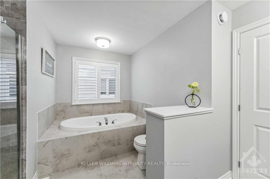 258 TROLLIUS Way photo 15