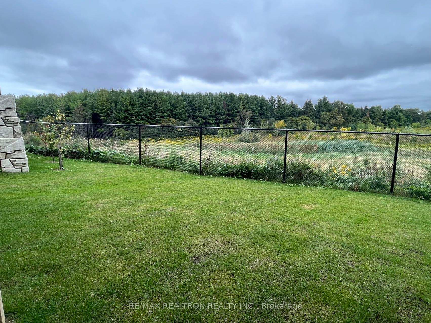 24 Stubbs Lane photo 5