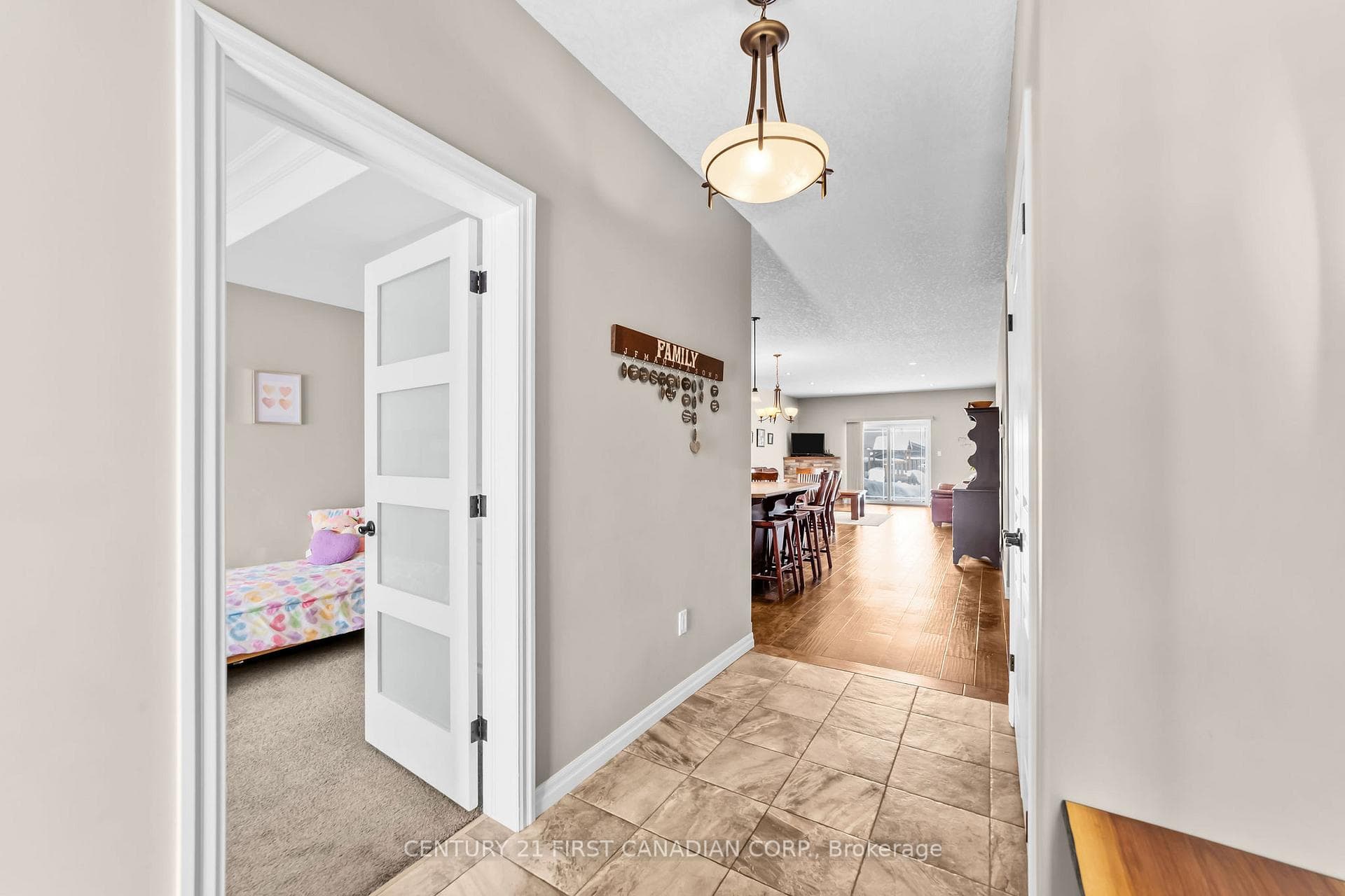 272 Walnut Street photo 3