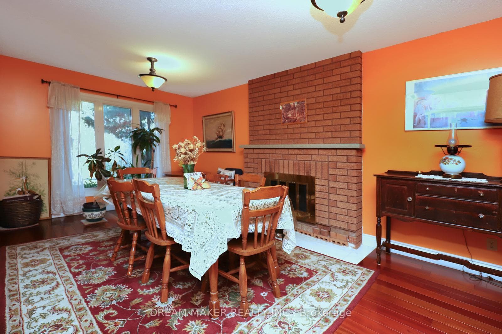 4272 Wakefield Crescent photo 14
