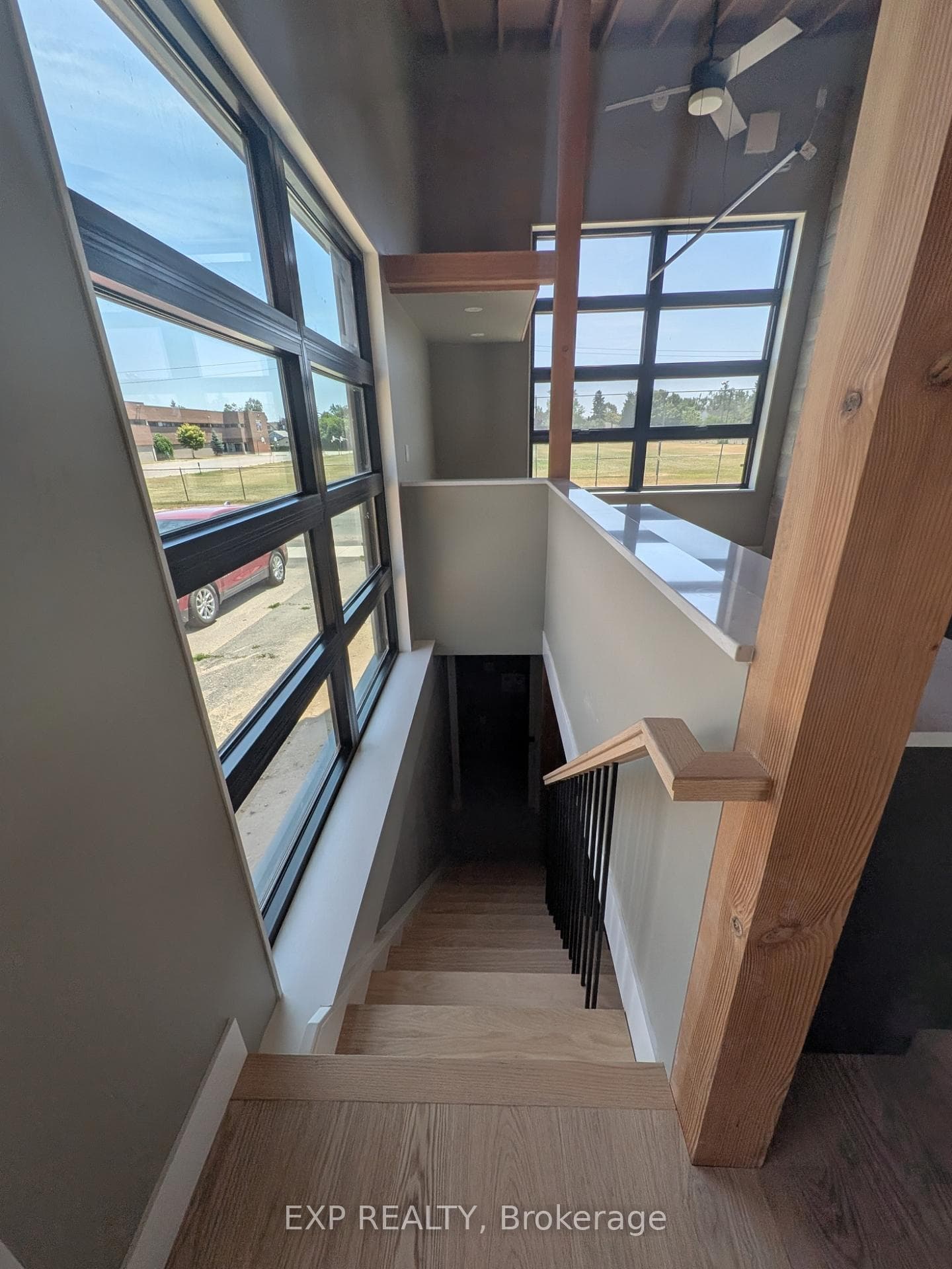 So much natural light!