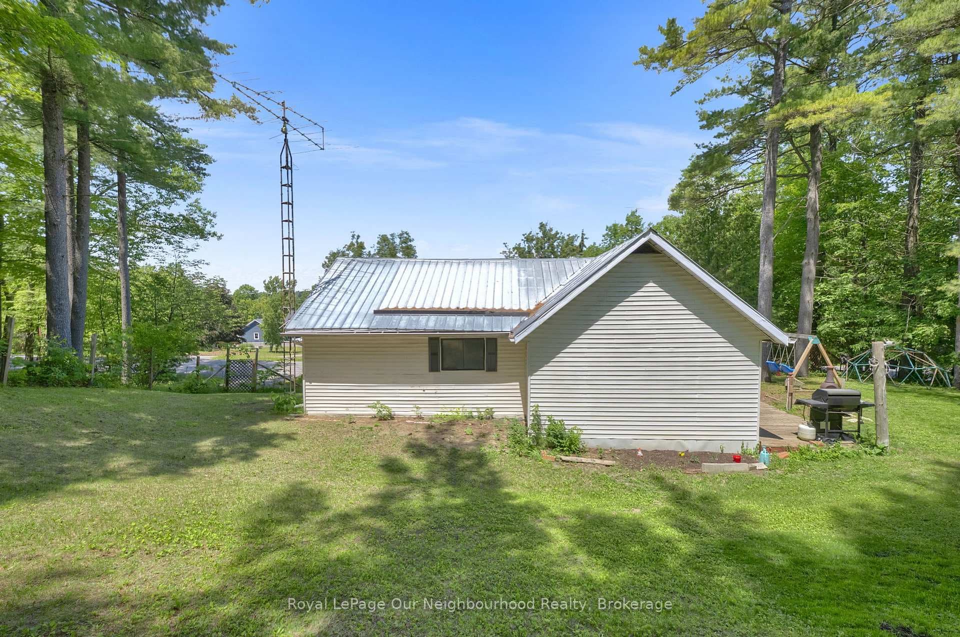 14231 Little Lake Road photo 28
