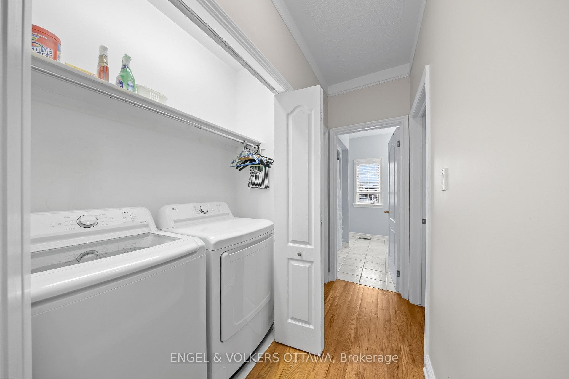 1014 Stormont Street photo 18