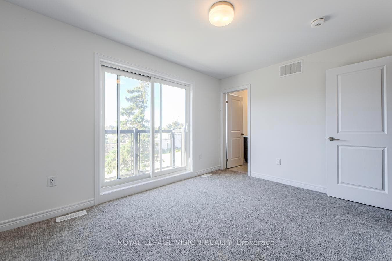 14 Folcroft Street photo 32
