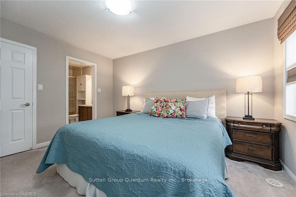 816 FOWLES Court photo 18