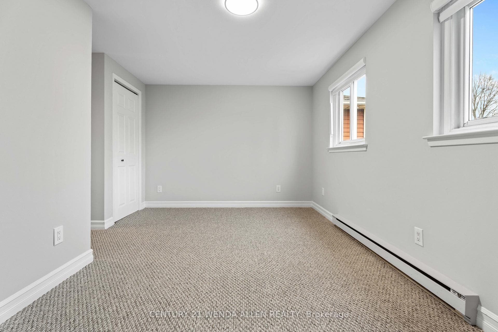 292 Chaleur Avenue photo 14
