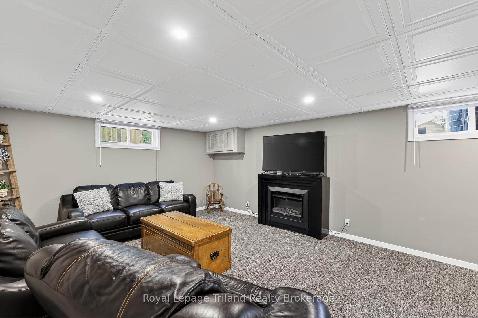 236 Delatre Street photo 28