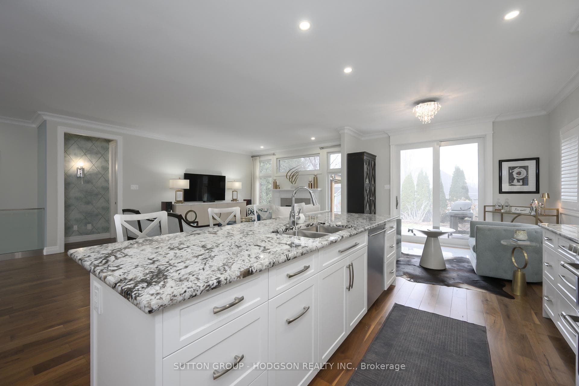 1164 Aintree Road photo 14