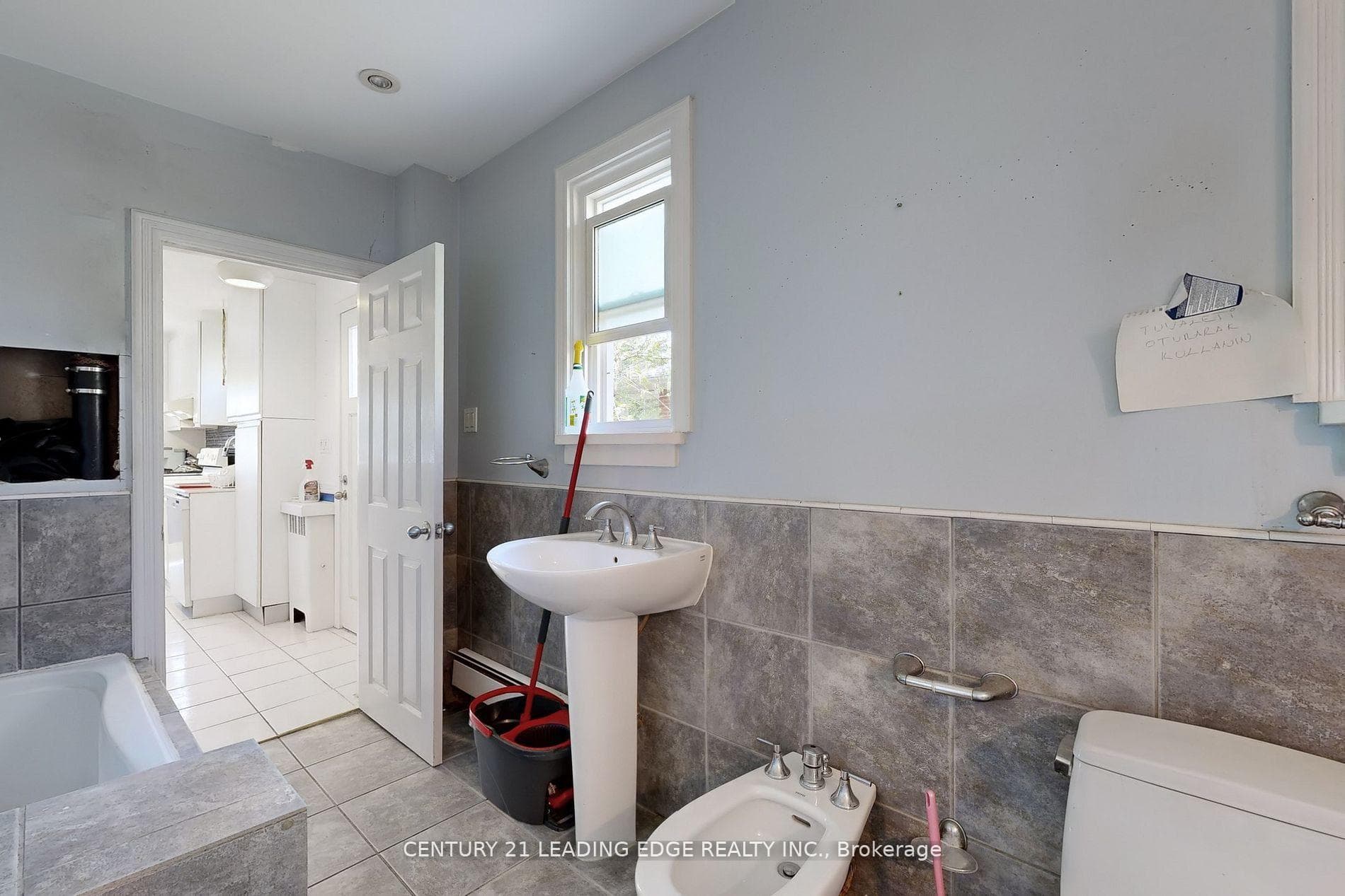 21 Wexford Boulevard Unit B photo 21