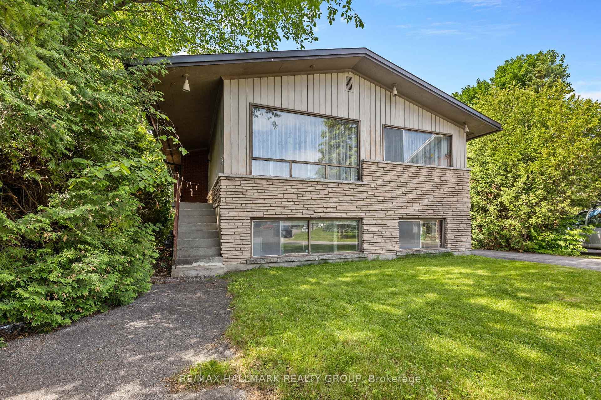 492 Vernon Avenue photo 1