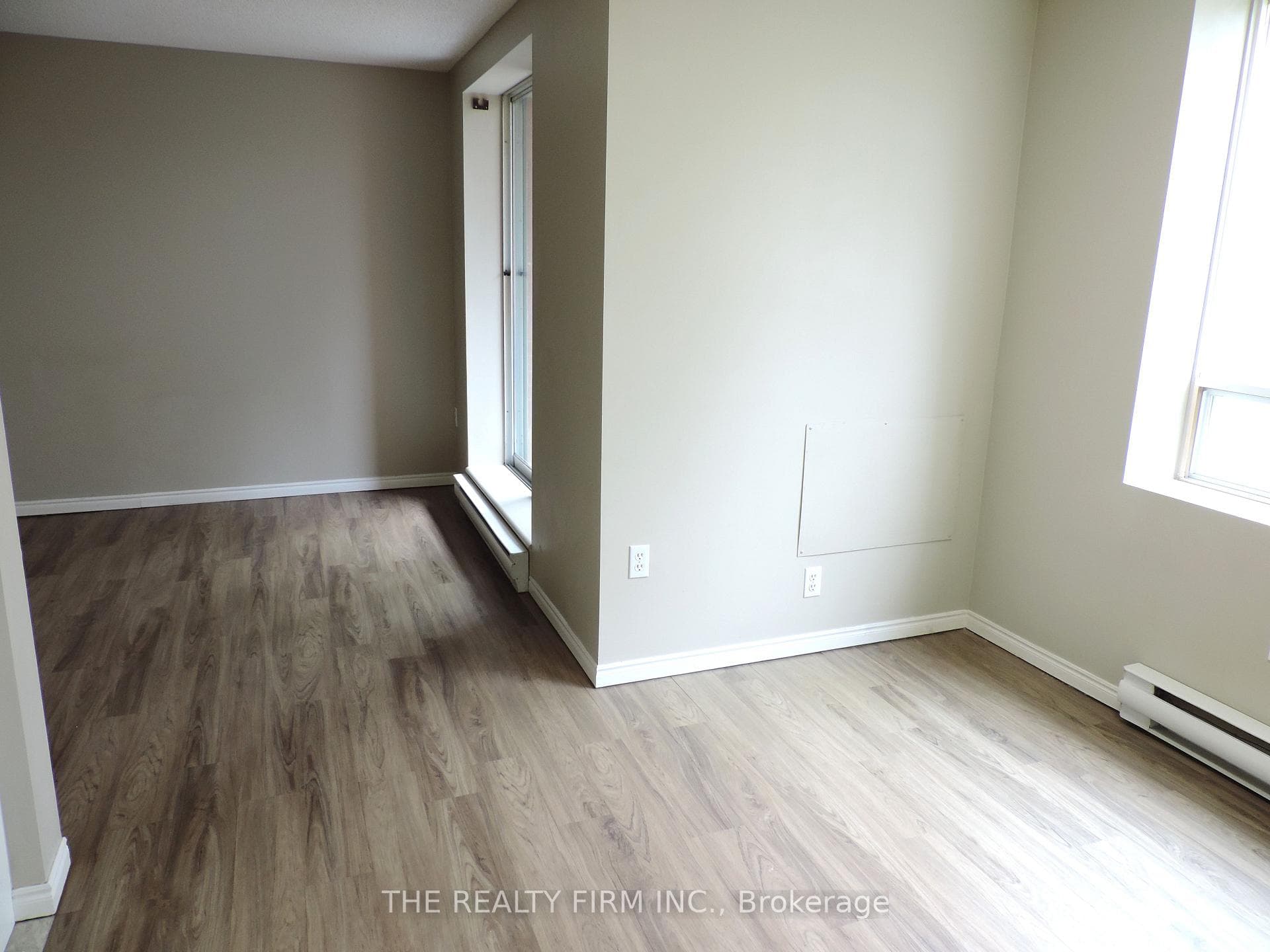 76 Base Line Road Unit 203 photo 12