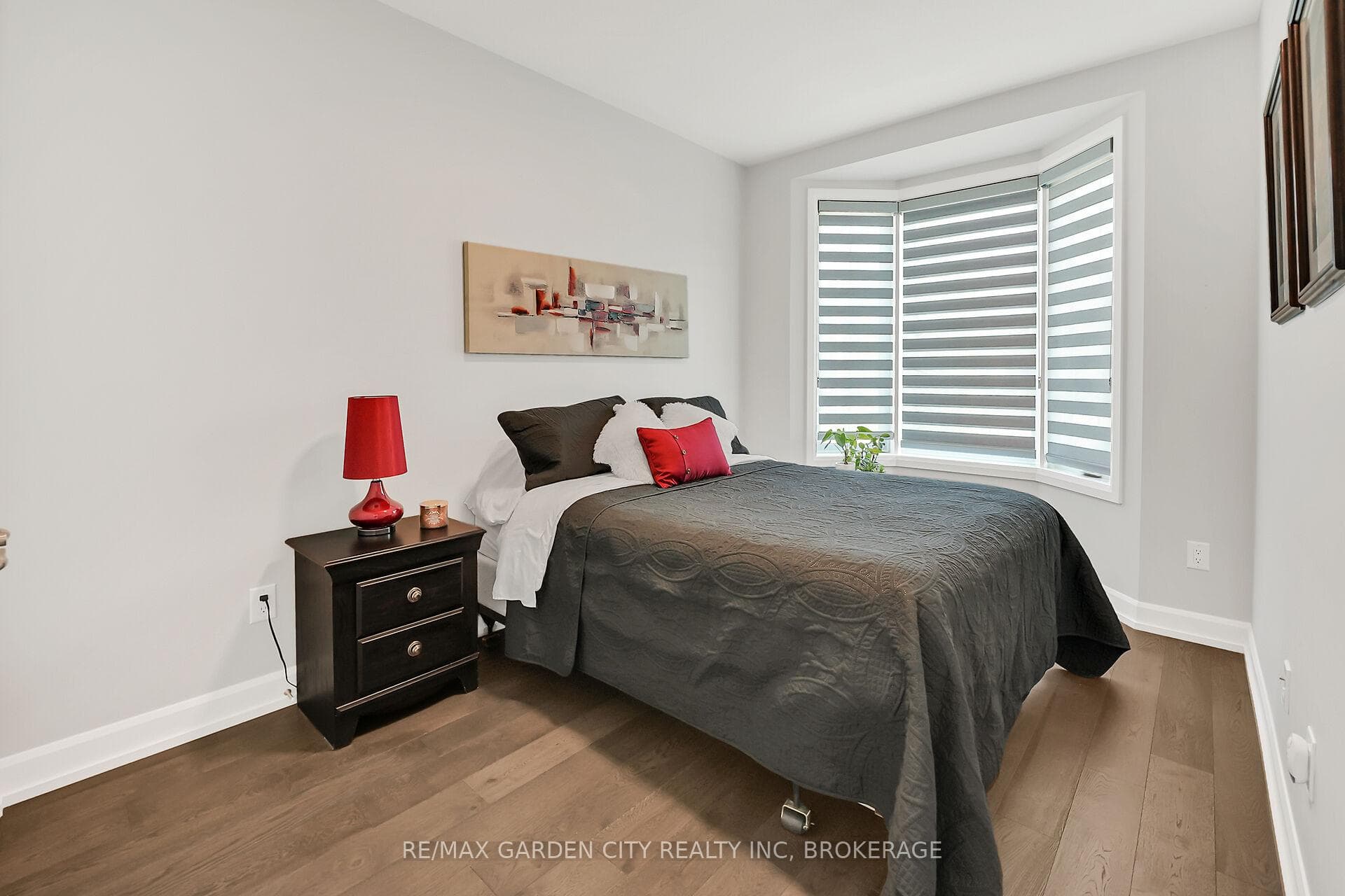 3 Campbell Street photo 23