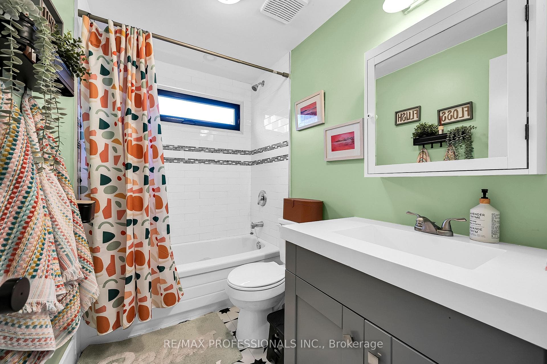 17 Hollydene Road photo 25