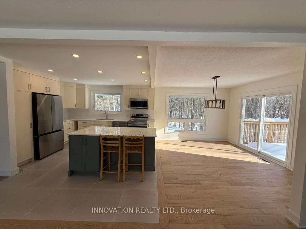 4038 Carp Road photo 7