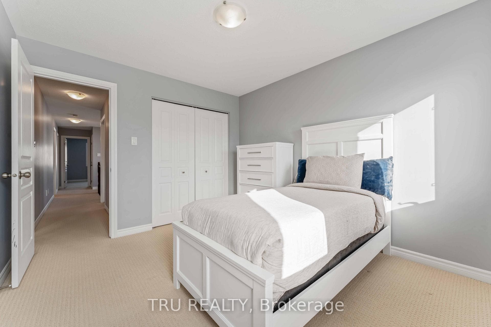 161 Claridge Drive photo 28