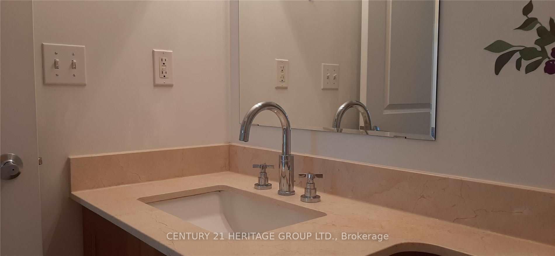 1910 Lake Shore Boulevard Unit 702 photo 26