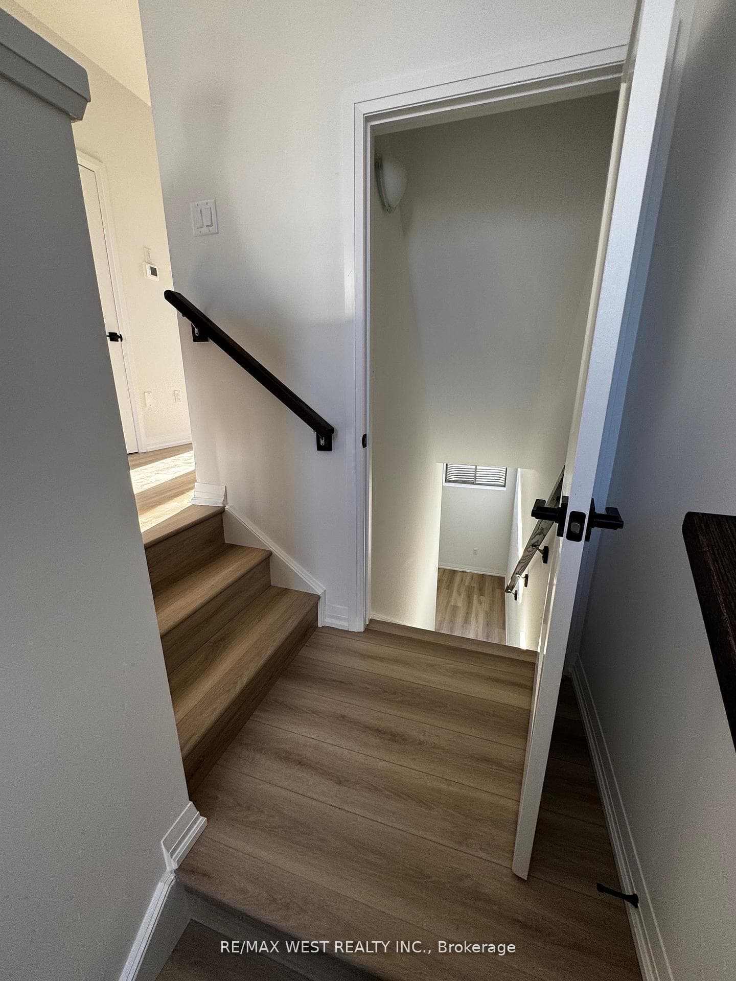 55 Tom Brown Drive Unit 15 photo 5