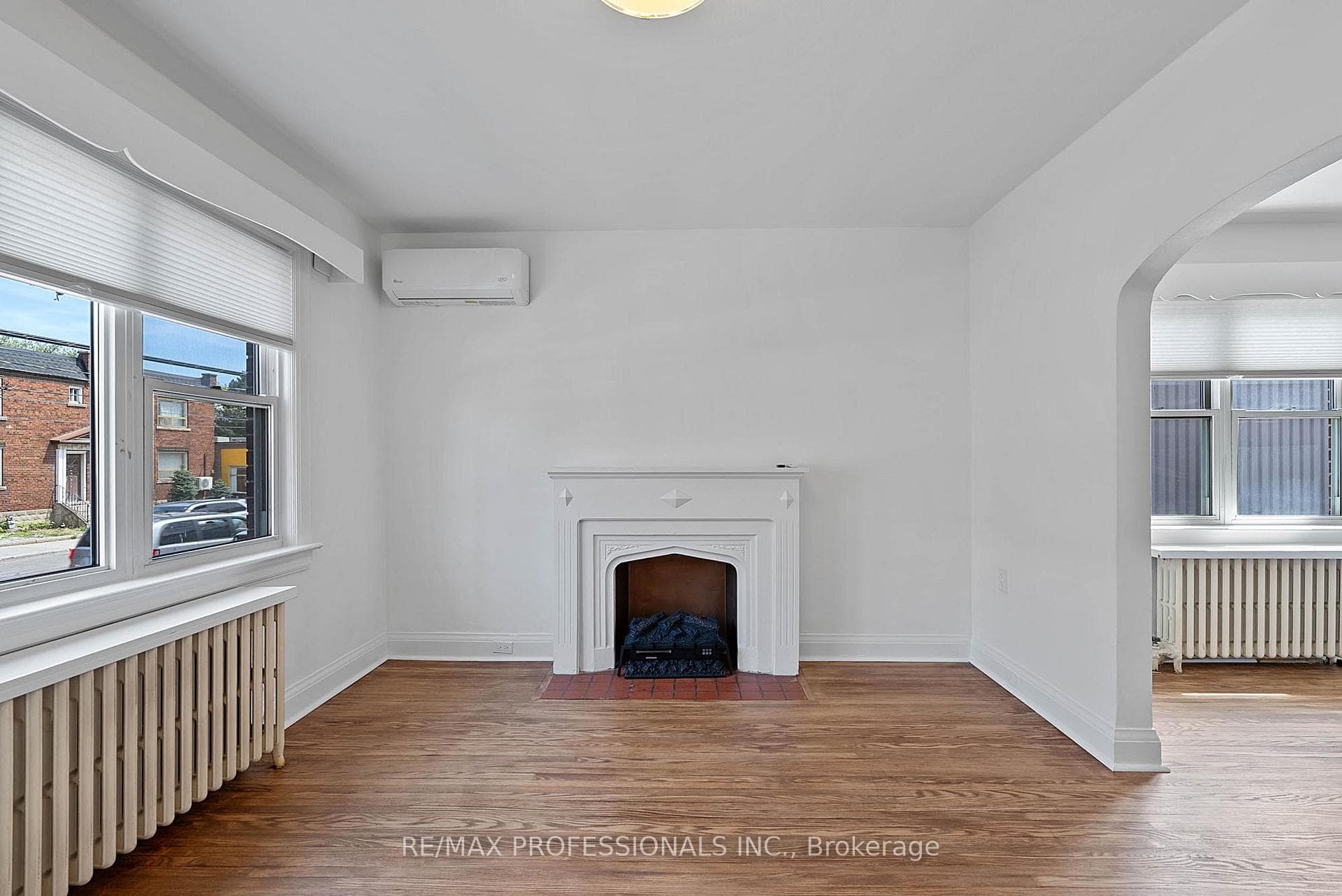 308 Jane Street Unit Main photo 5