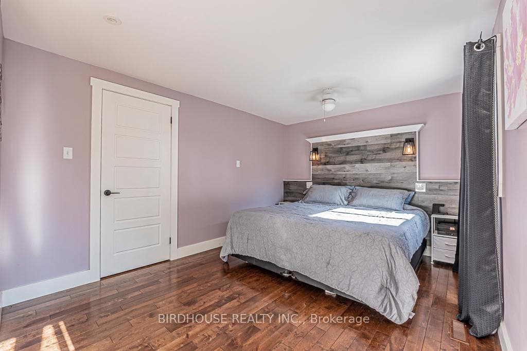 17 Mohawk Drive photo 19