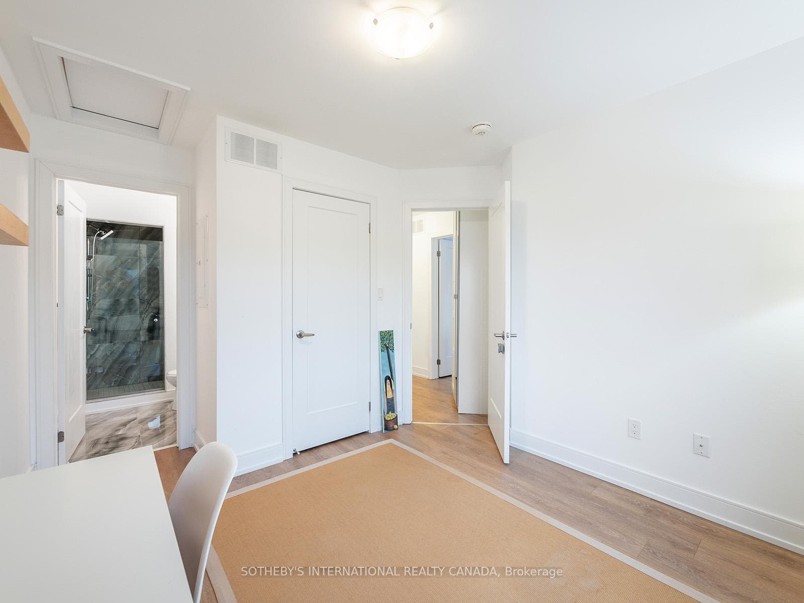 199 Pine Grove Road Unit 304 photo 34