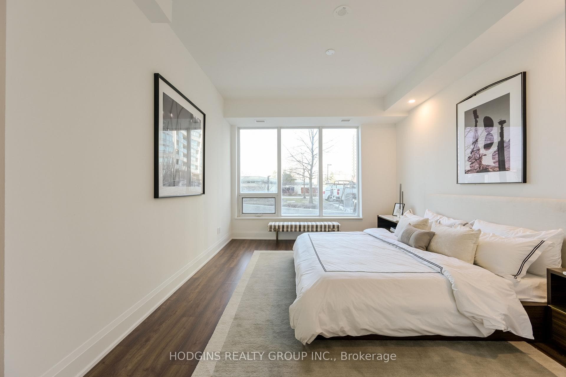 1035 Southdown Road Unit 1102 photo 13