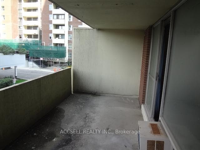 5 Massey Square Unit 103 photo 2