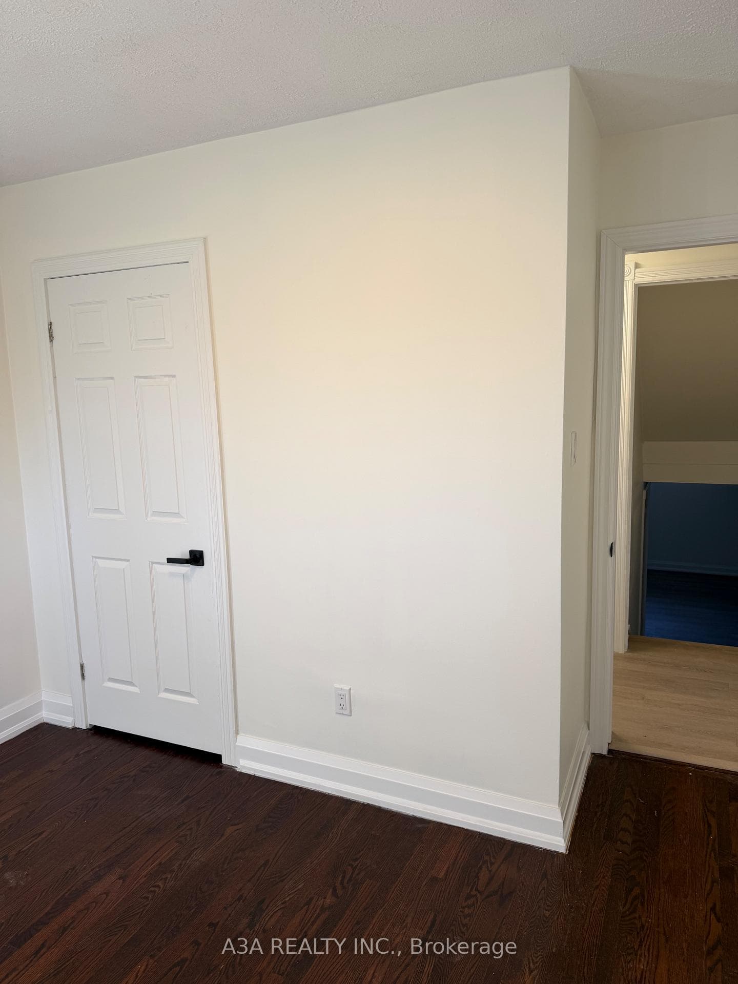 5 Navan Crescent Unit Basement photo 7