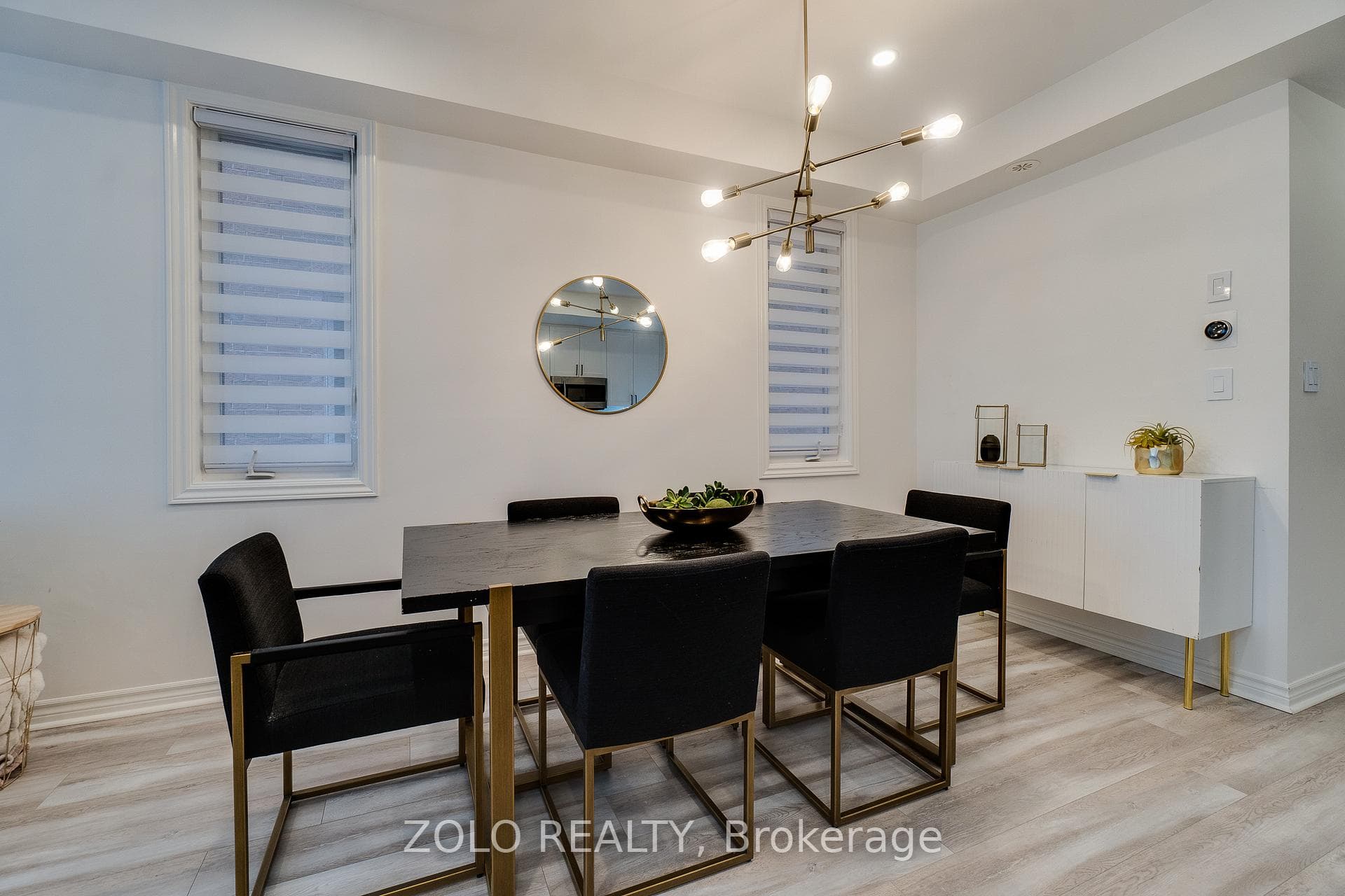 2420 Baronwood Drive Unit 8-02 photo 14