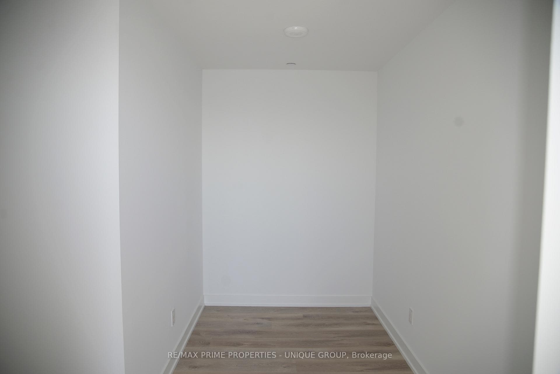 370 Martha Street Unit 2305 photo 9