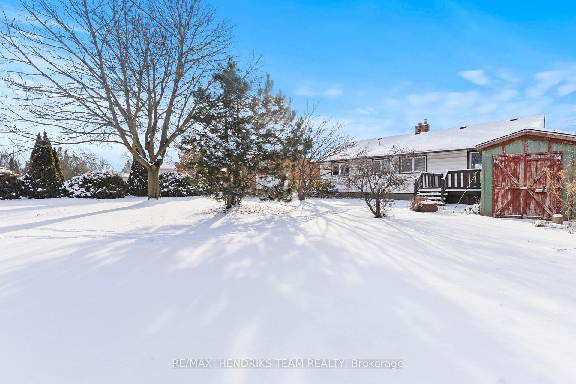 42 Hillgarden Road photo 28