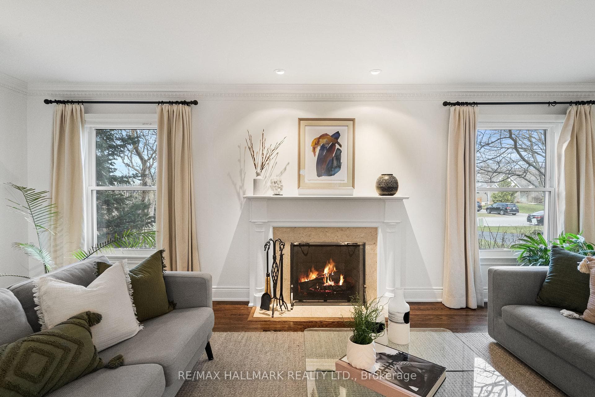 55 Riverside Boulevard photo 20
