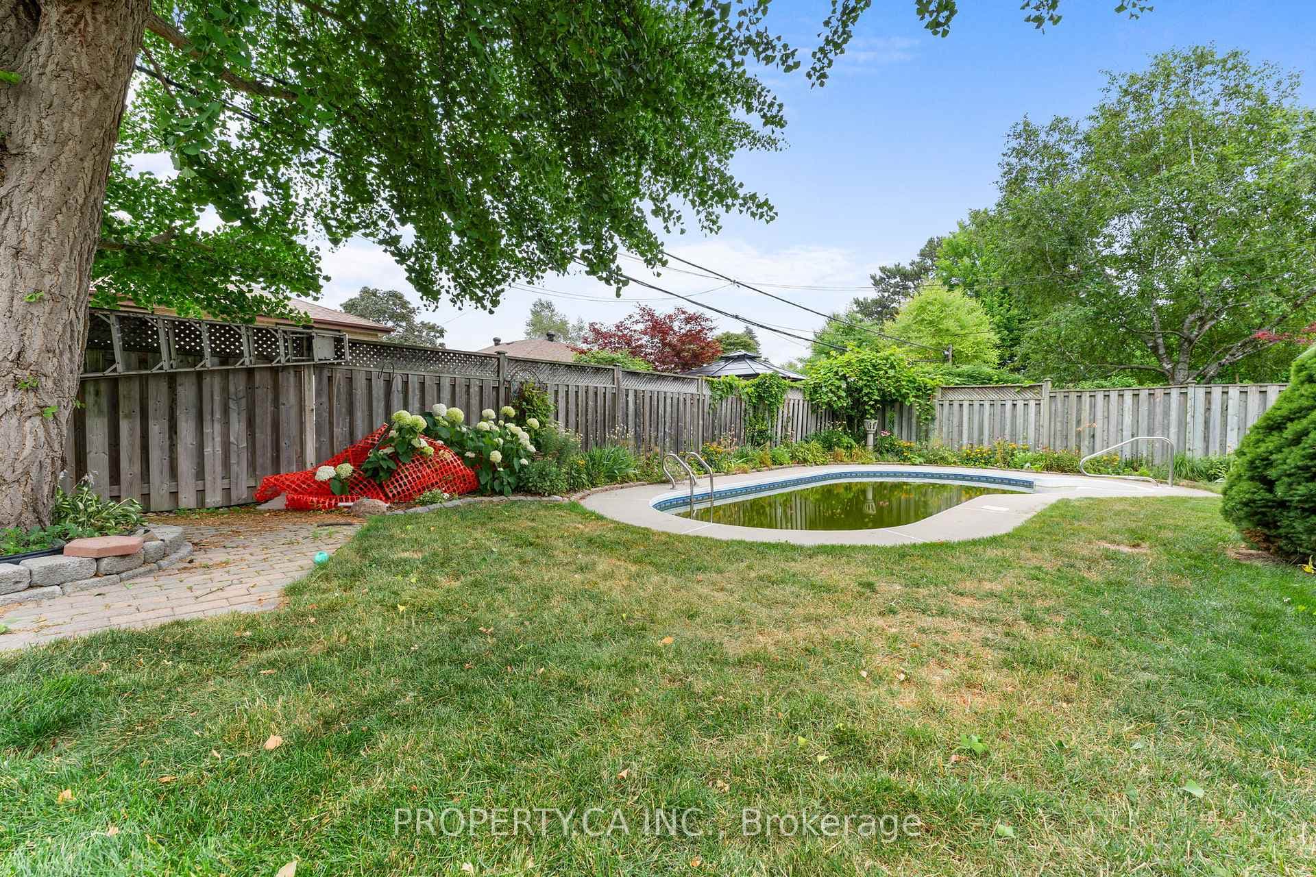 62 Sir Raymond Drive photo 26