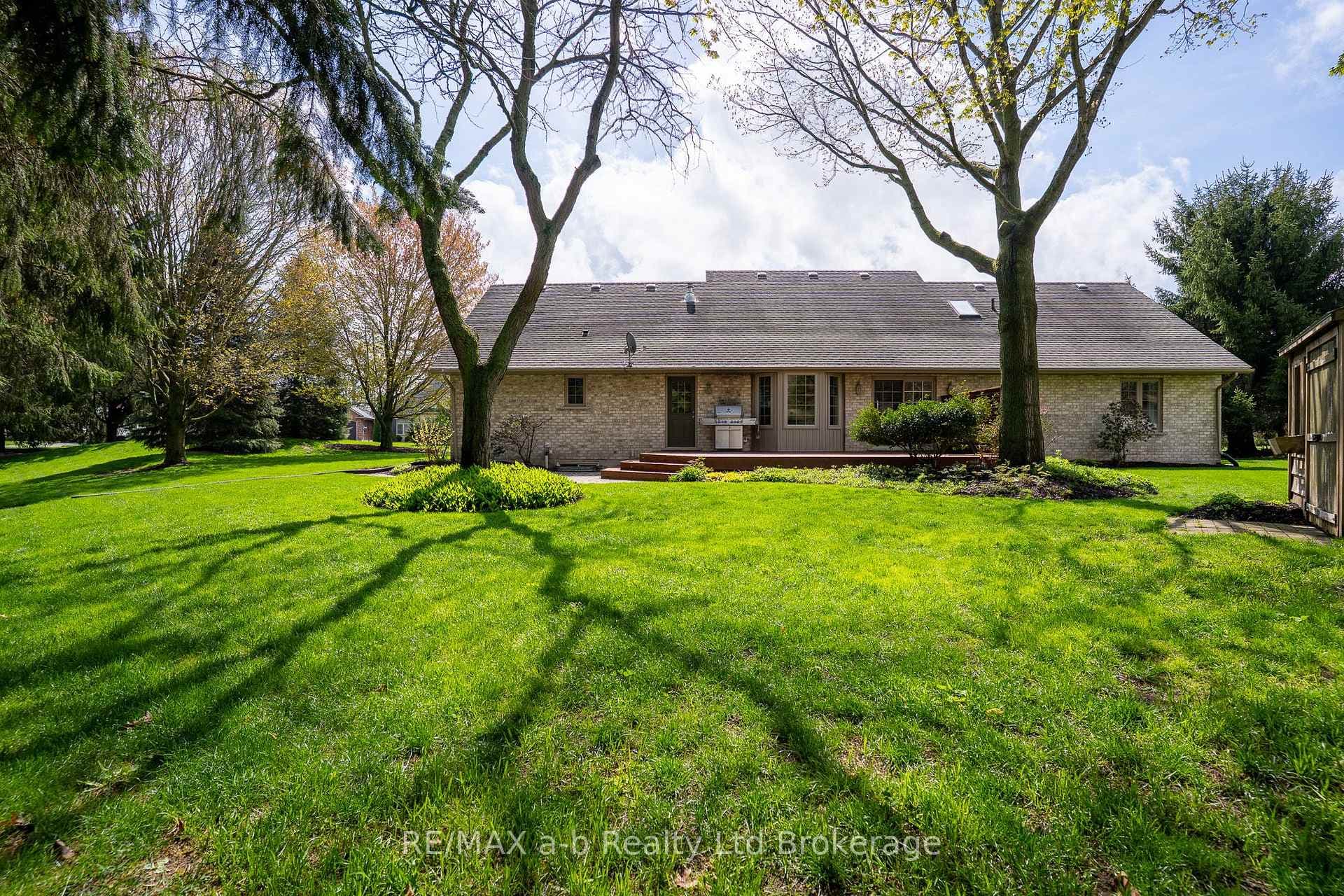4 Otterview Drive photo 5