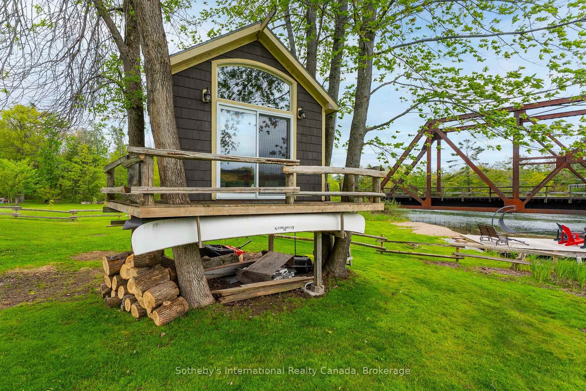 Tree House with Heat and WIFI!
