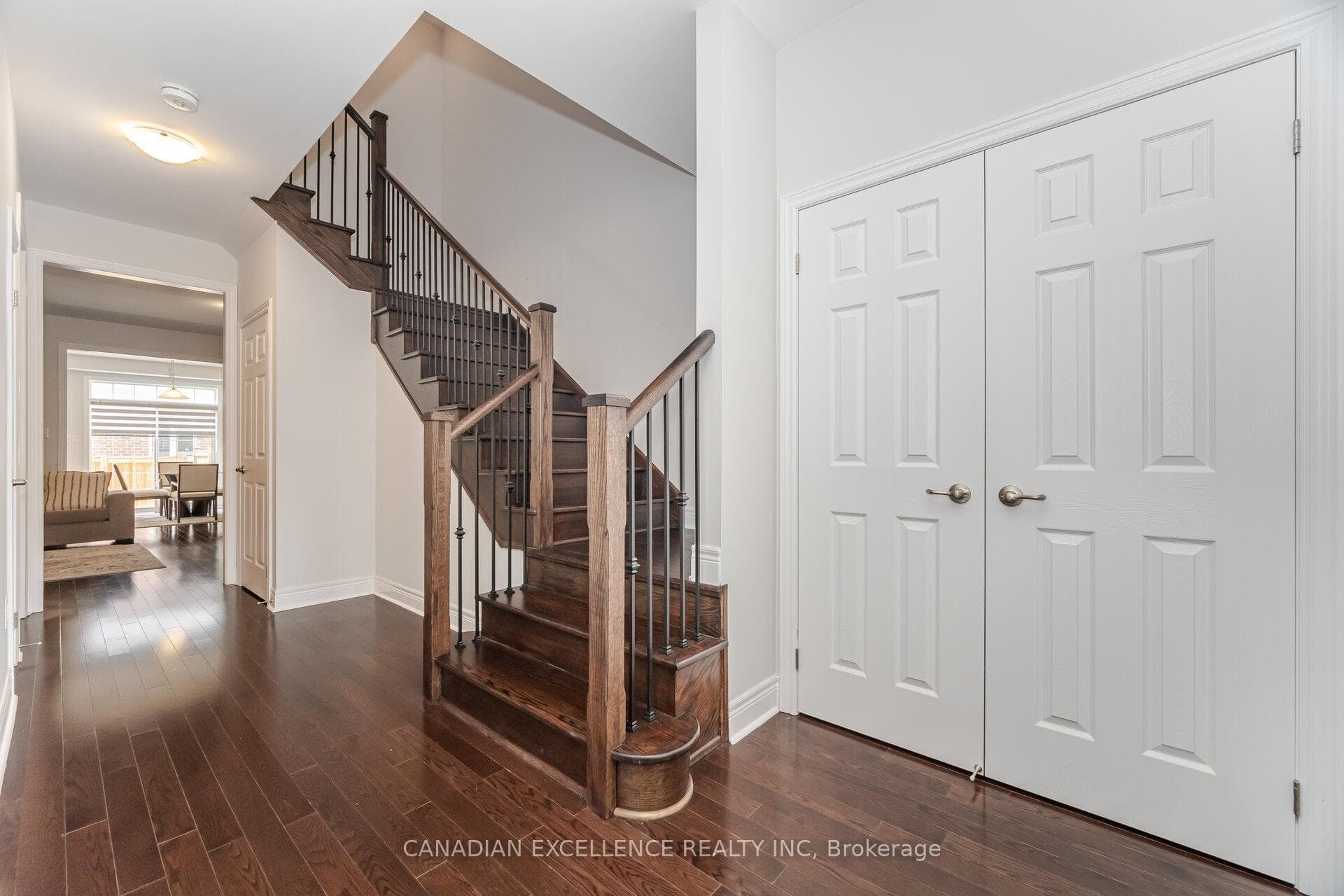 81 Branigan Crescent photo 7