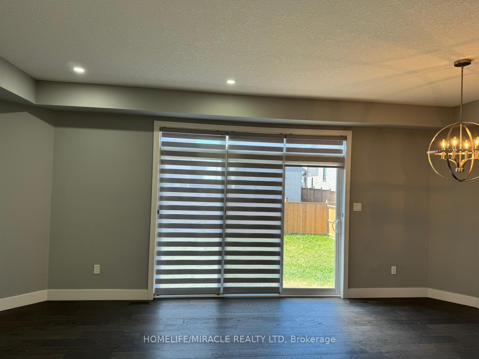 2401 Irish Moss Road photo 3