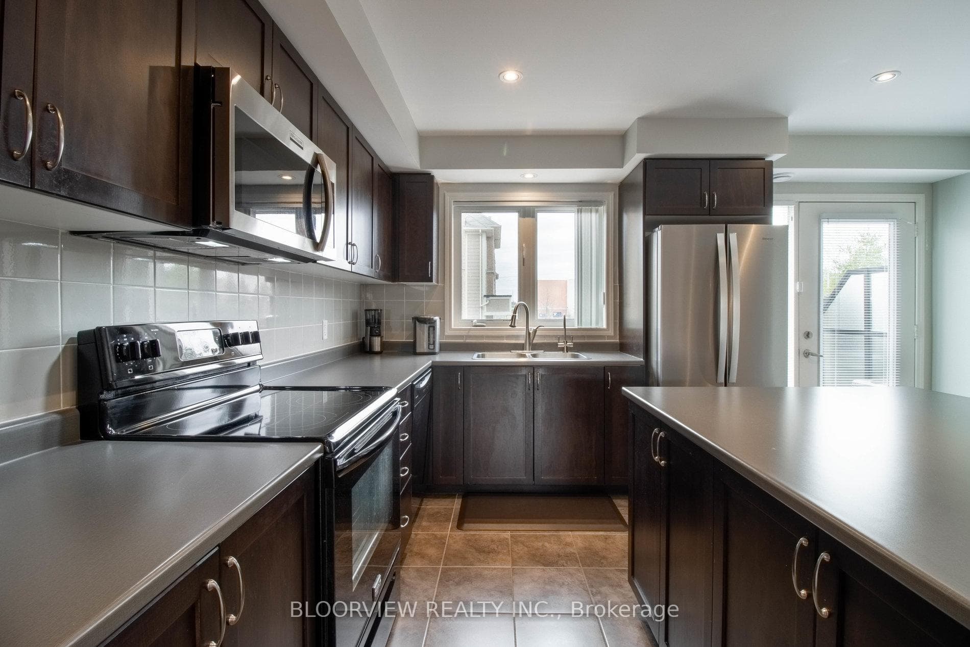 259 John West Way photo 10
