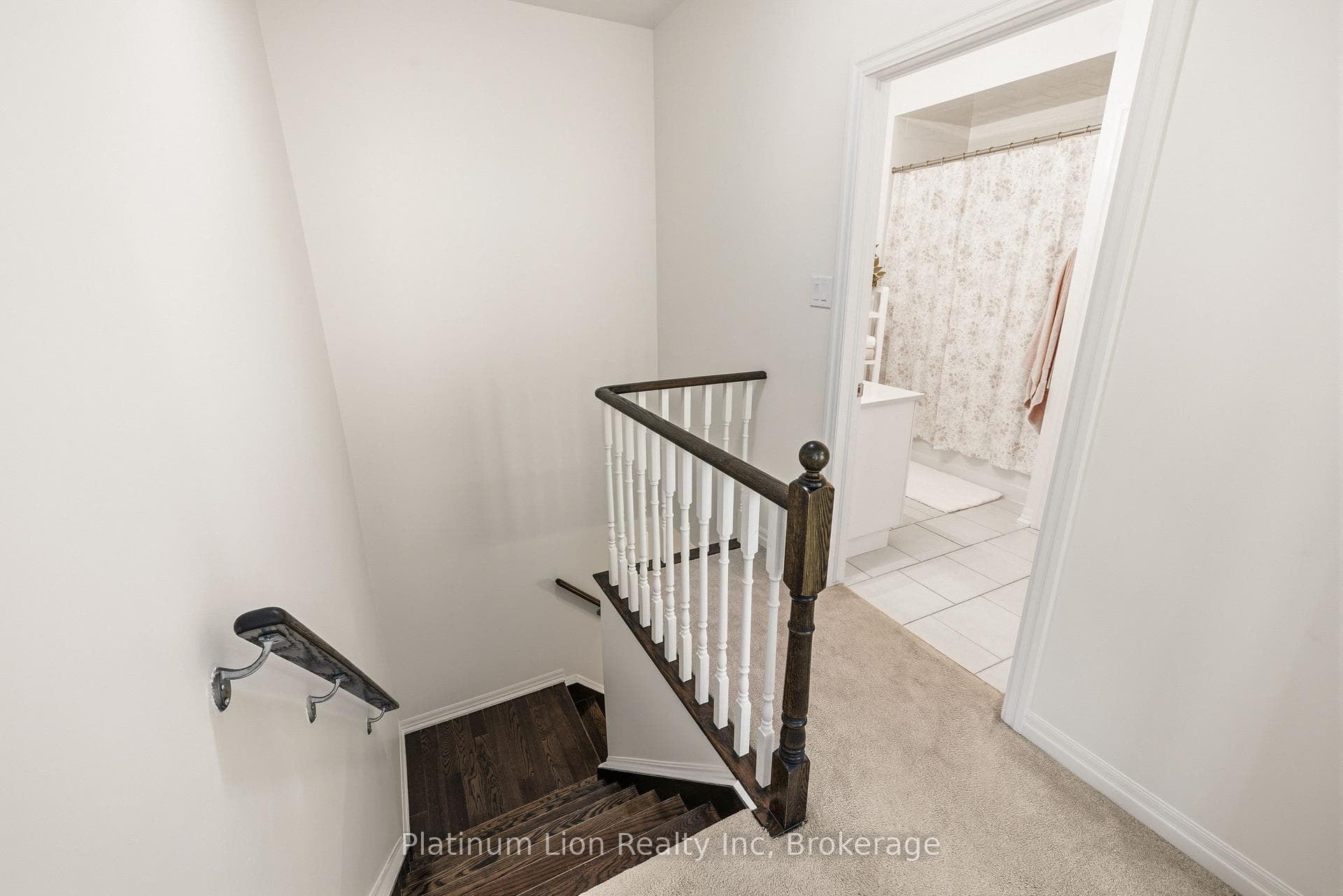 1011 Deta Road Unit 904 photo 22