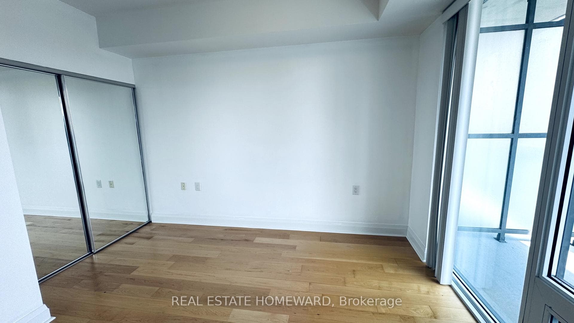 1080 Bay Street Unit 2901 photo 16
