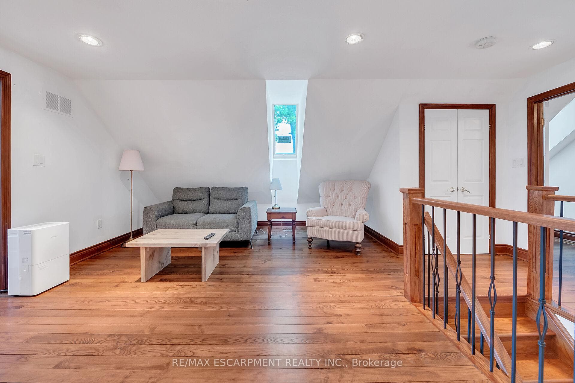 617 Eighth Road photo 36