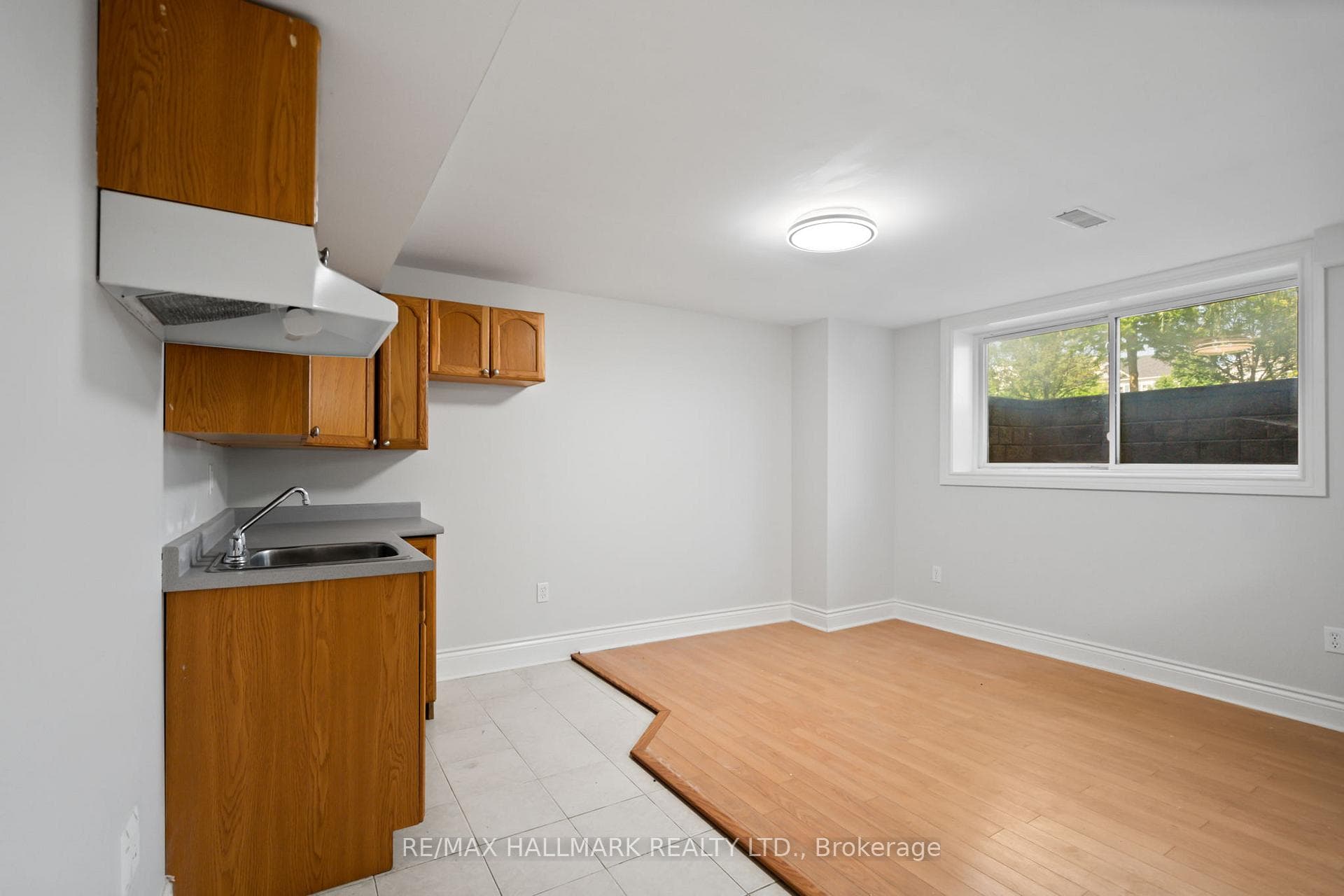 1182 Middlebury Avenue photo 29
