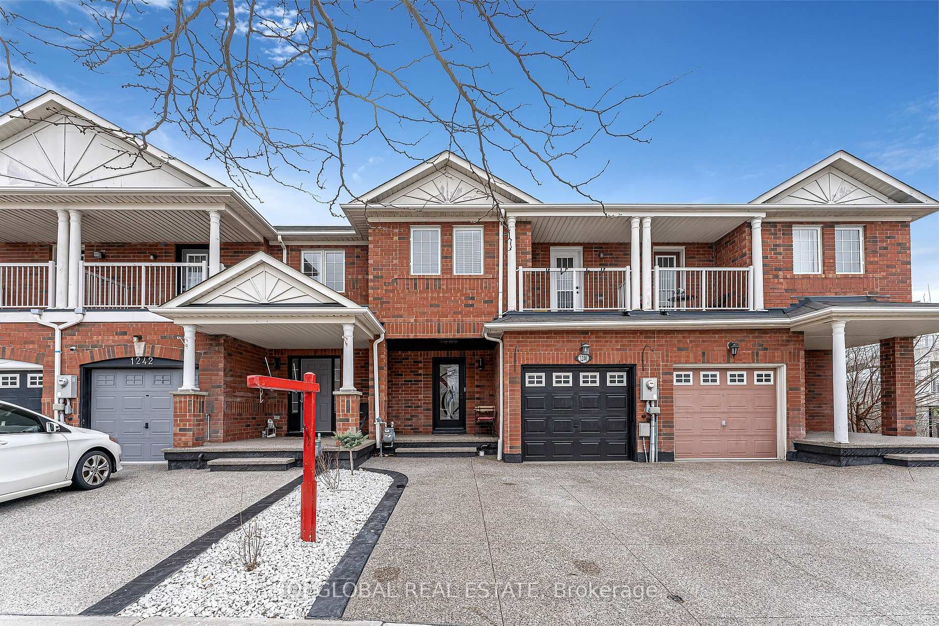 1240 Cartmer Way photo 1