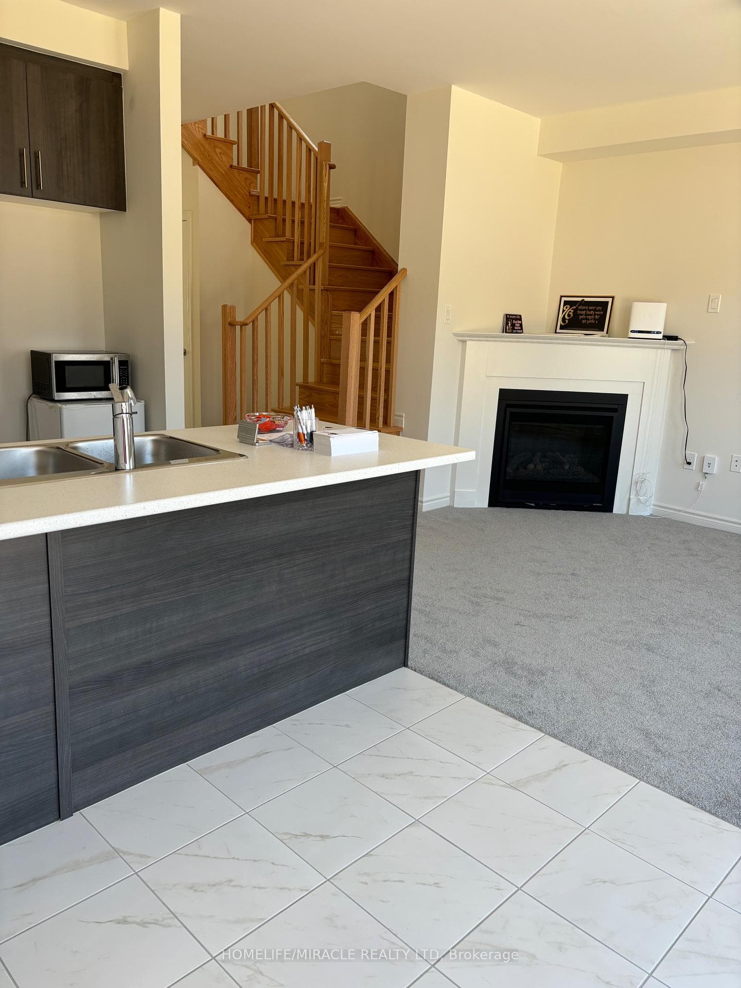 208 Elliot Avenue photo 17